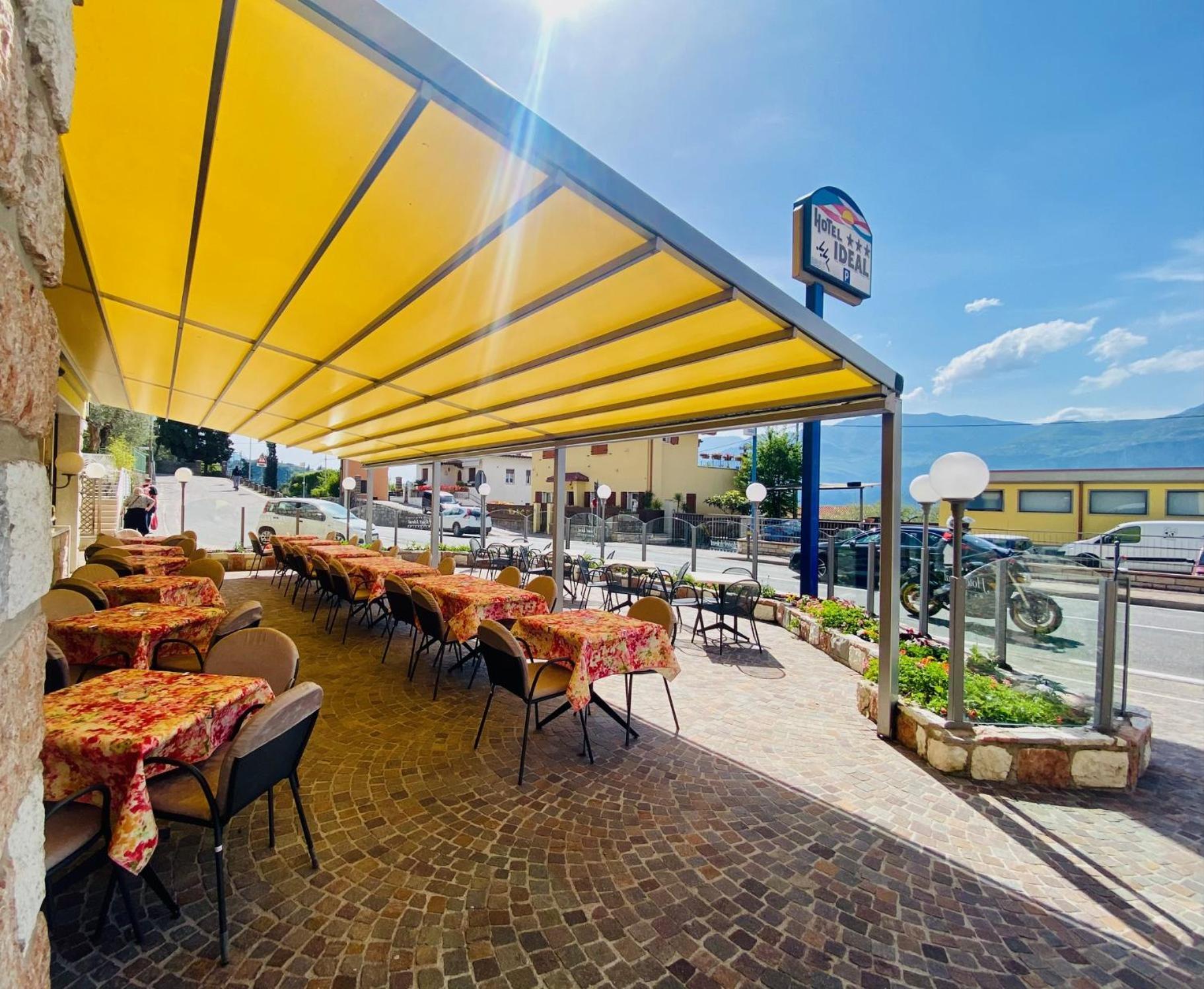 Hotel Ideal Malcesine Exterior photo